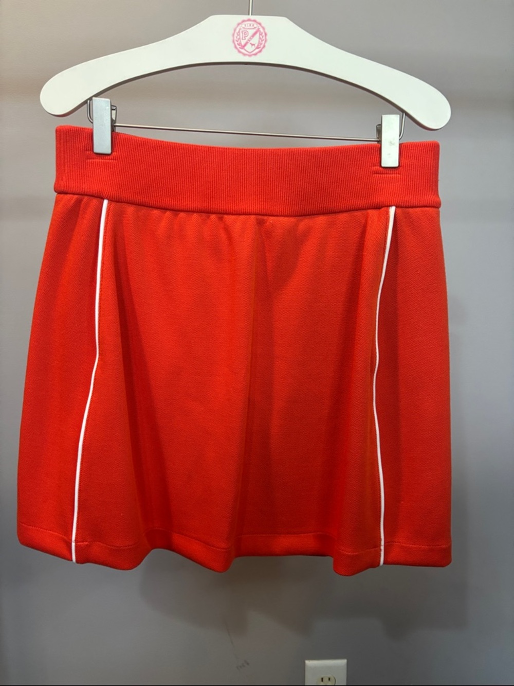 SPANX Coral Airpique Skort with White Piping - Picture 2 of 6
